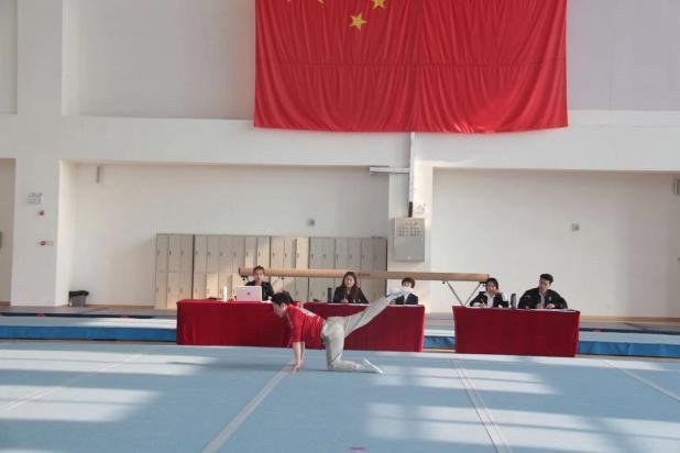 为了全面贯彻落实全国高校思想政治工作